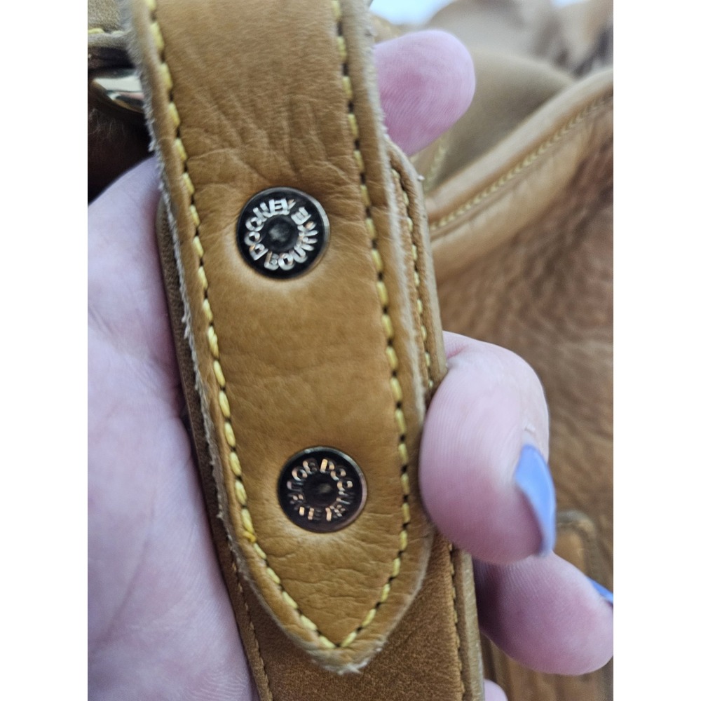 Vintage Dooney & Bourke Honey Pebbled Leather Shoulder Bag U109. - Picture 7 of 15